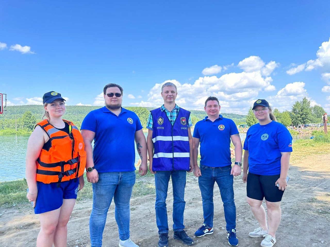 Обучение по оказанию первой помощи и спасение утопающих на озере Красное в г. Кемерово